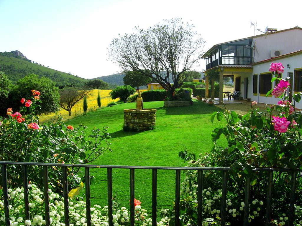 Casa Rural La Sierra De Monfraguee Malpartida de Plasencia Kültér fotó