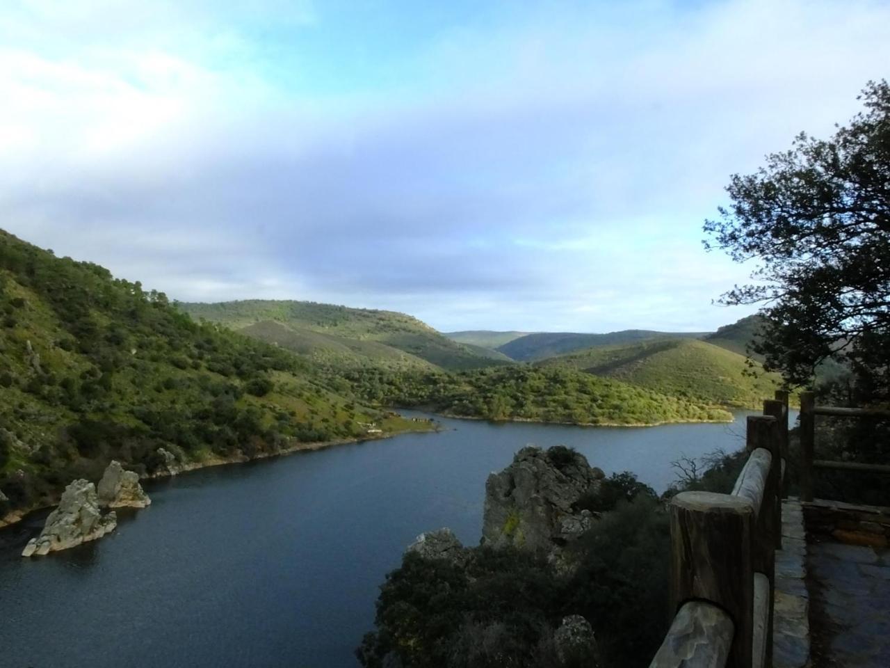 Casa Rural La Sierra De Monfraguee Malpartida de Plasencia Kültér fotó